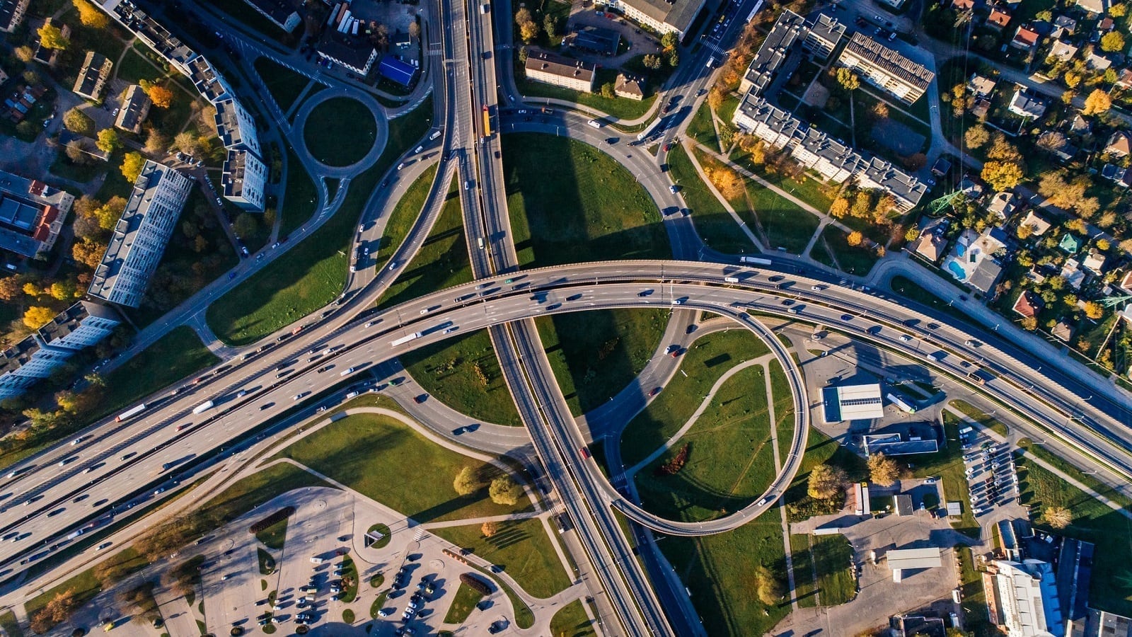 Foto aérea de la carretera. Las carreteras más peligrosas de Dallas, Texas