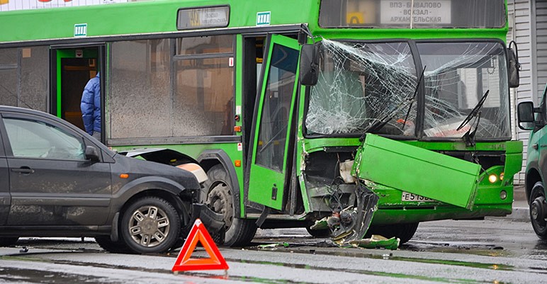 Bus accident lawyers